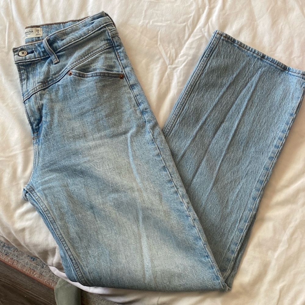 Abercrombie jeans